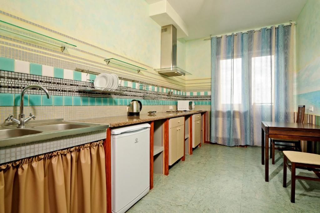 Lukyanovsky Hotel Kyiv Room photo