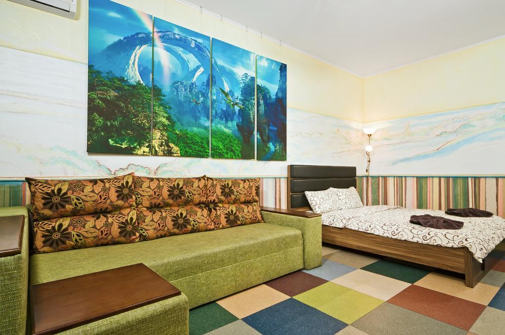 Lukyanovsky Hotel Kyiv Exterior photo